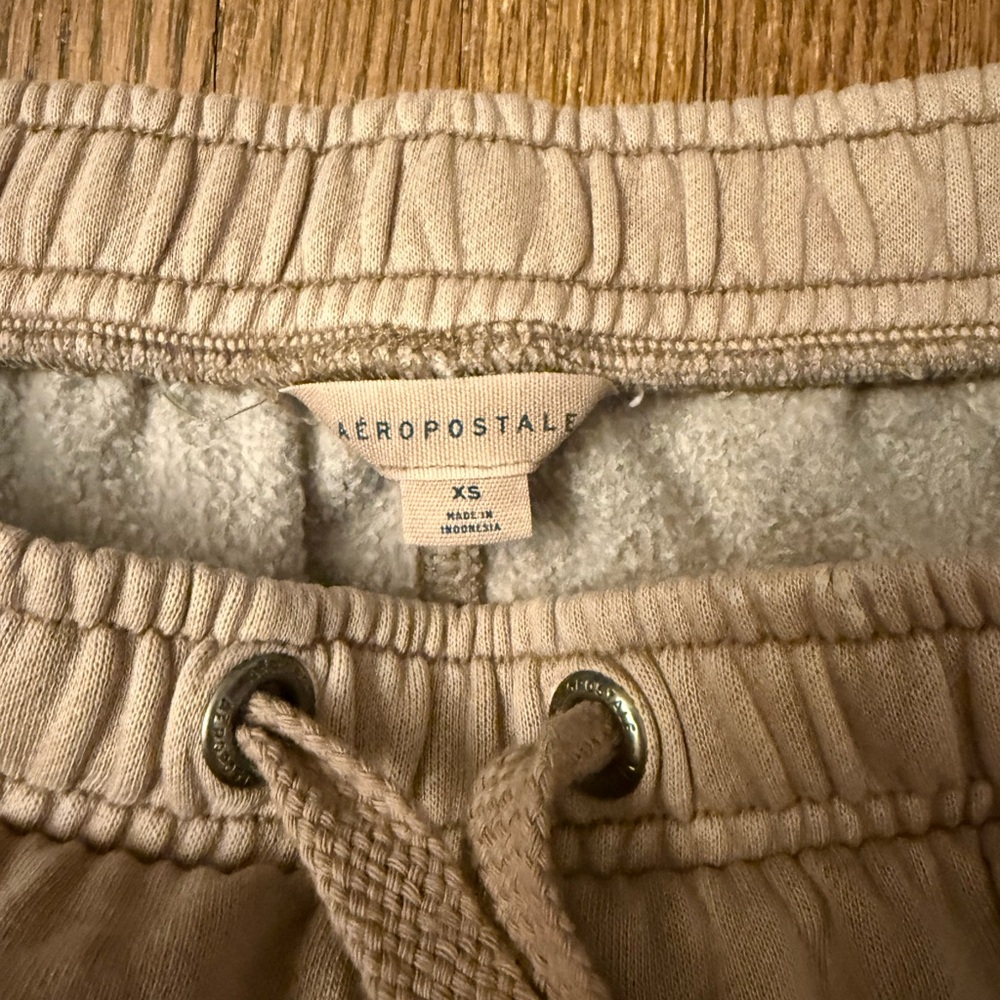 Aeropostale Beige Jogger Pants - Picture 3 of 4